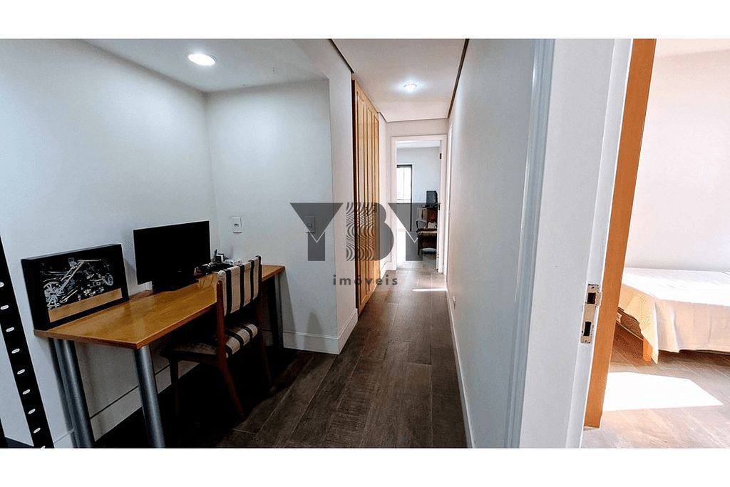 Apartamento à venda com 3 quartos, 167m² - Foto 4