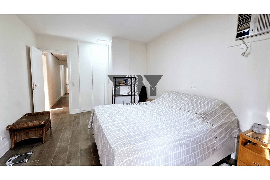 Apartamento à venda com 3 quartos, 167m² - Foto 11
