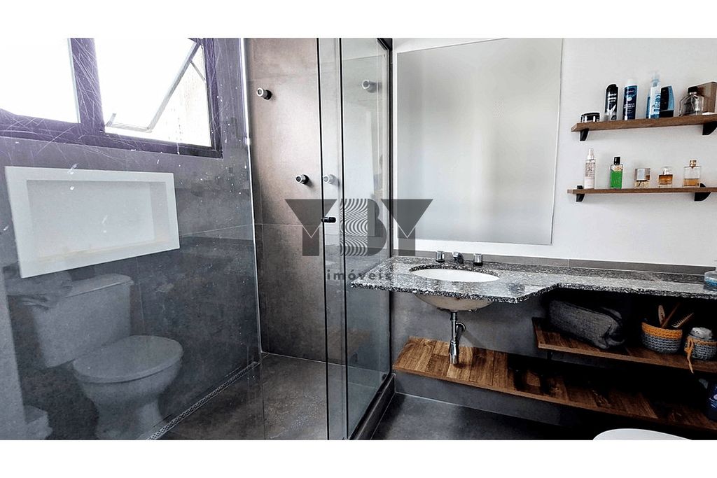 Apartamento à venda com 3 quartos, 167m² - Foto 2