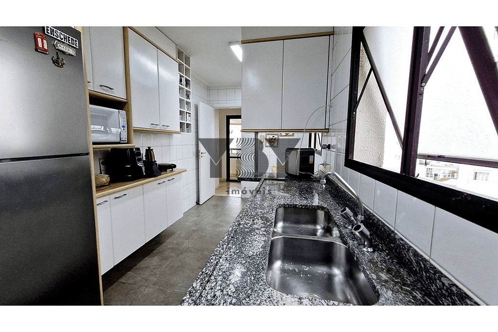 Apartamento à venda com 3 quartos, 167m² - Foto 16