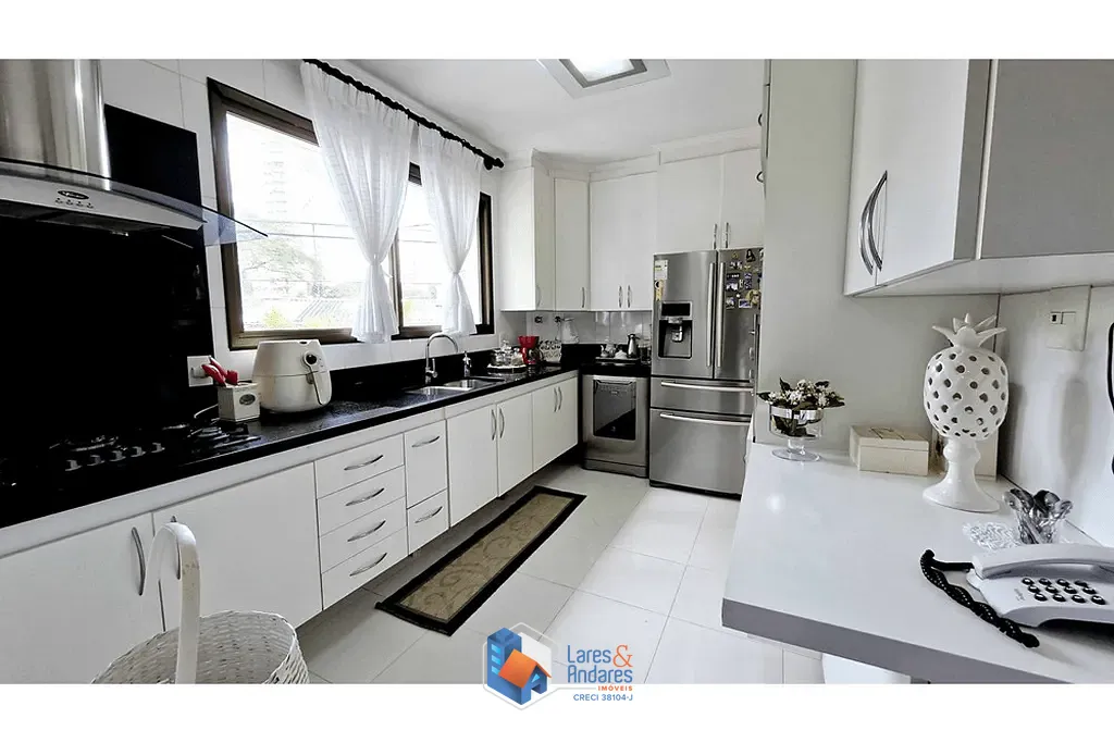 Apartamento, 4 quartos, 240 m² - Foto 2