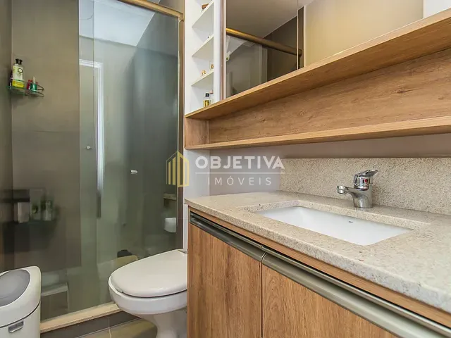 Apartamento 2 quartos e 2 banheiros, à venda, no bairro Higienópolis em Porto Alegre