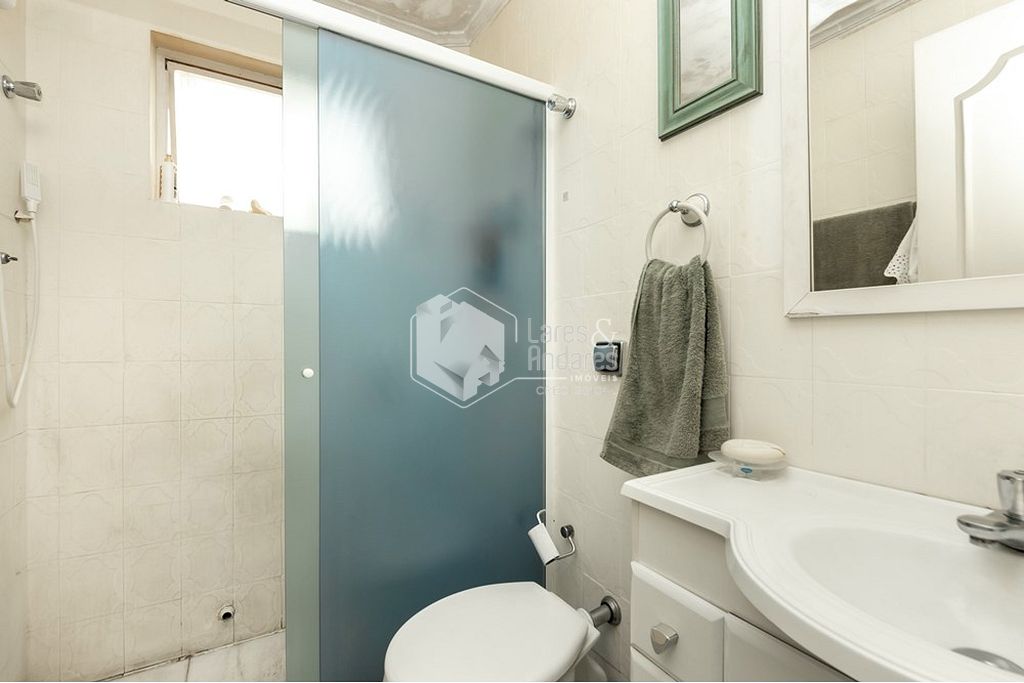 Casa à venda com 3 quartos, 134m² - Foto 14
