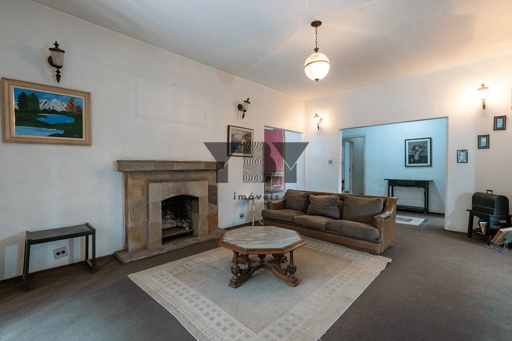 Casa à venda com 4 quartos, 330m² - Foto 32