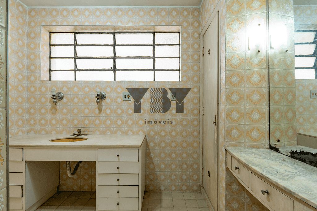 Casa à venda com 4 quartos, 330m² - Foto 51