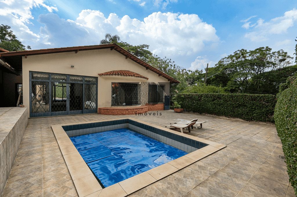 Casa à venda com 4 quartos, 330m² - Foto 17