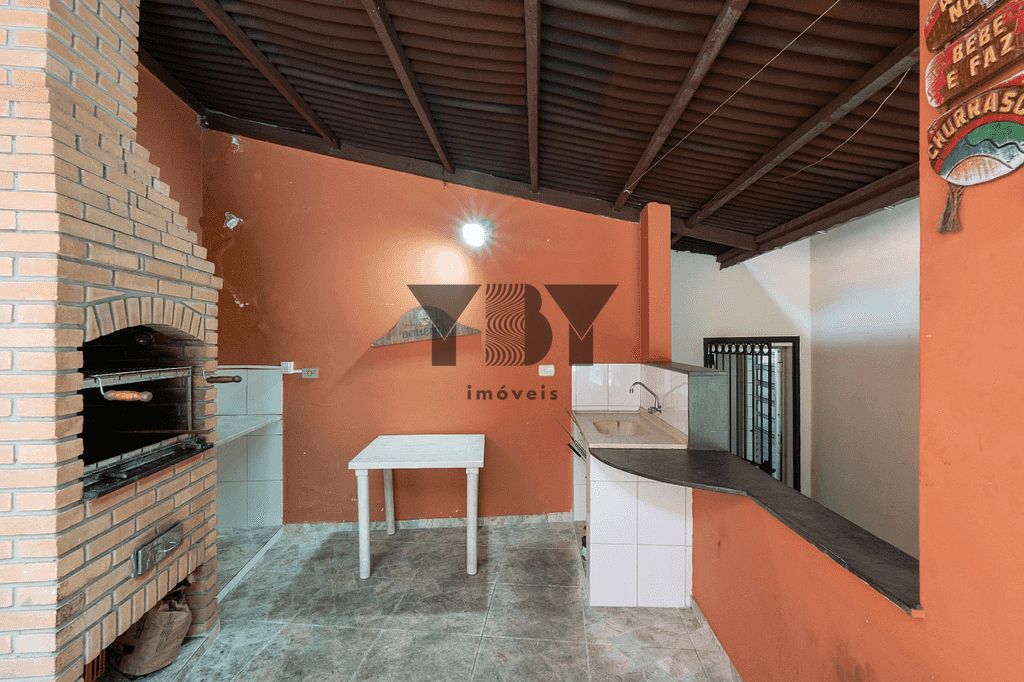Casa à venda com 4 quartos, 330m² - Foto 23