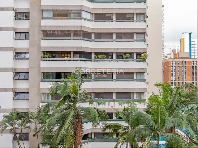 Apartamento 4 quartos e 4 banheiros, à venda, no bairro Moema em São Paulo