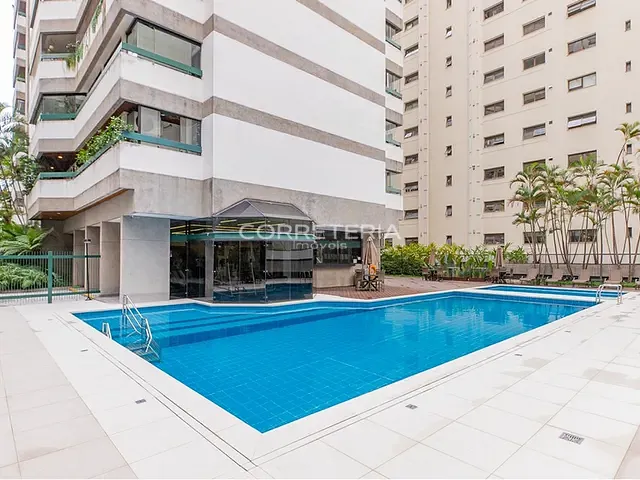 Apartamento 4 quartos e 4 banheiros, à venda, no bairro Moema em São Paulo