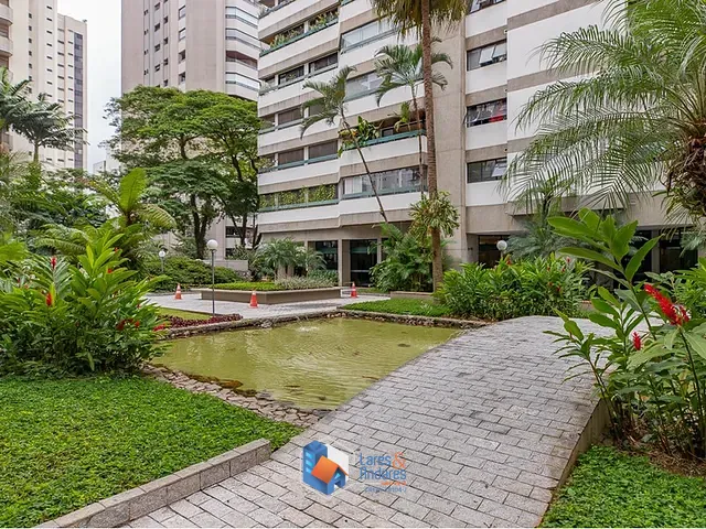 Apartamento 4 quartos e 4 banheiros, à venda, no bairro Moema em São Paulo