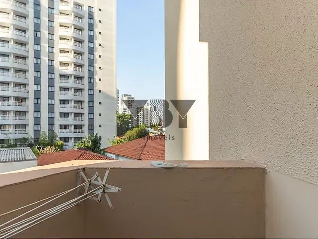 Apartamento 1 quarto e 1 banheiro, à venda, no bairro Moema em São Paulo
