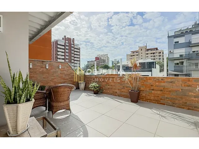 Cobertura / Penthouse 3 quartos e 3 banheiros, à venda, no bairro Petrópolis em Porto Alegre
