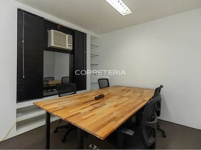 Sala à venda, no bairro Cidade Monções em São Paulo