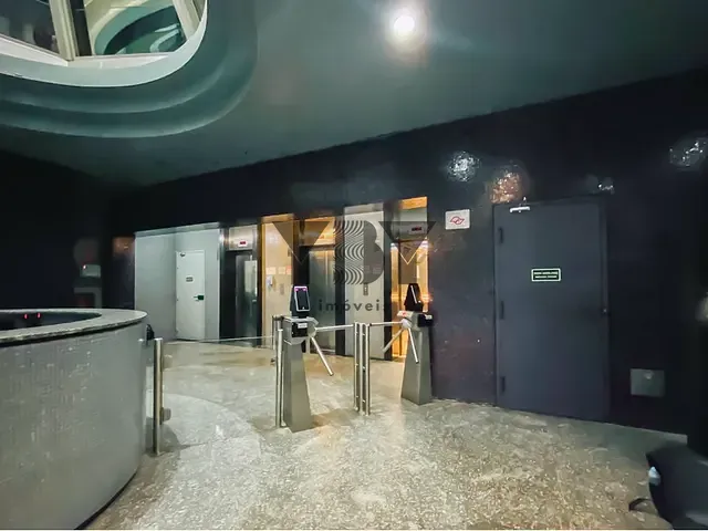 Sala à venda, no bairro Cidade Monções em São Paulo