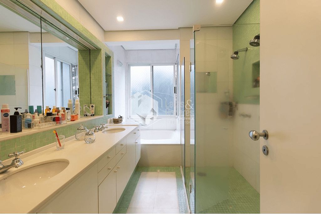 Apartamento à venda com 3 quartos, 271m² - Foto 56