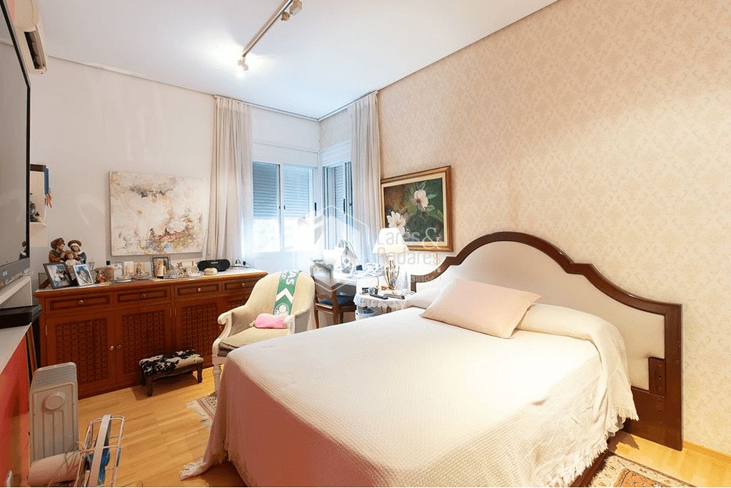 Apartamento à venda com 3 quartos, 271m² - Foto 15