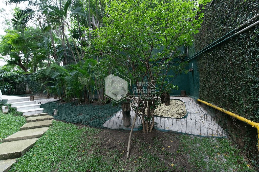 Apartamento à venda com 3 quartos, 271m² - Foto 22