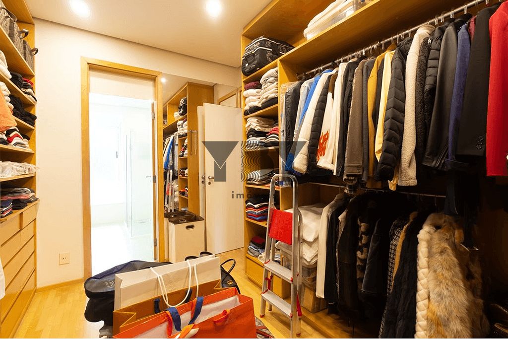 Apartamento à venda com 3 quartos, 271m² - Foto 57