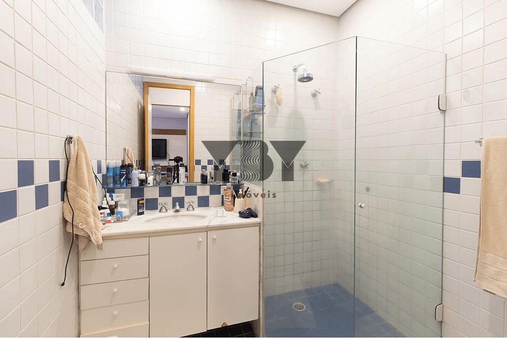Apartamento à venda com 3 quartos, 271m² - Foto 17