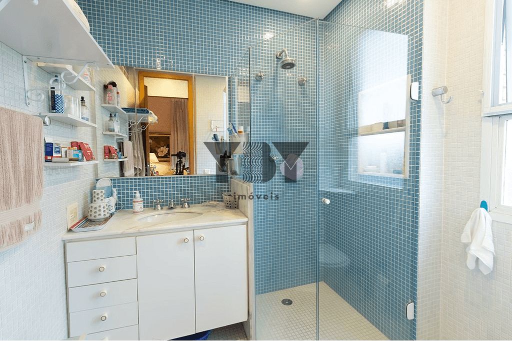 Apartamento à venda com 3 quartos, 271m² - Foto 12
