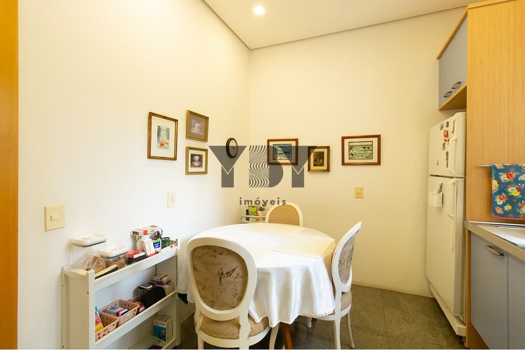 Apartamento à venda com 3 quartos, 271m² - Foto 10