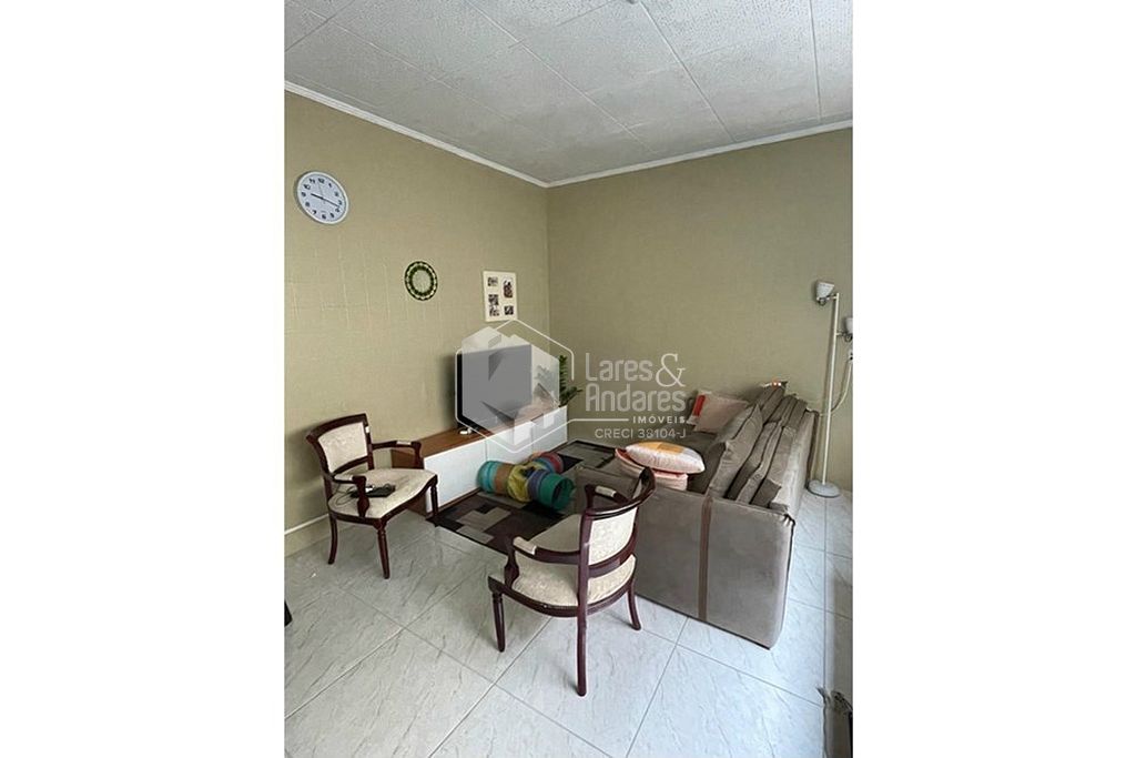 Casa, 4 quartos, 140 m² - Foto 1