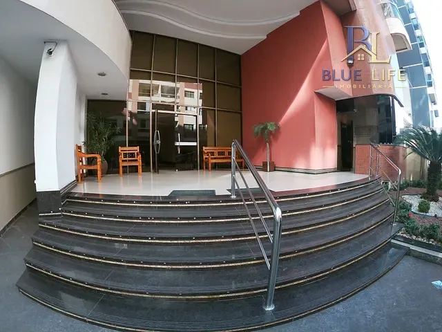 Apartamento 4 quartos e 4 banheiros, à venda, no bairro Itapuã em Vila Velha