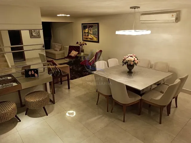 Apartamento 4 quartos e 4 banheiros, à venda, no bairro Itapuã em Vila Velha