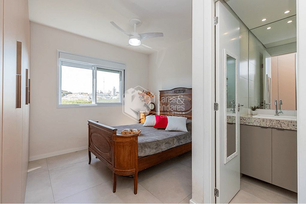 Apartamento à venda com 3 quartos, 81m² - Foto 3