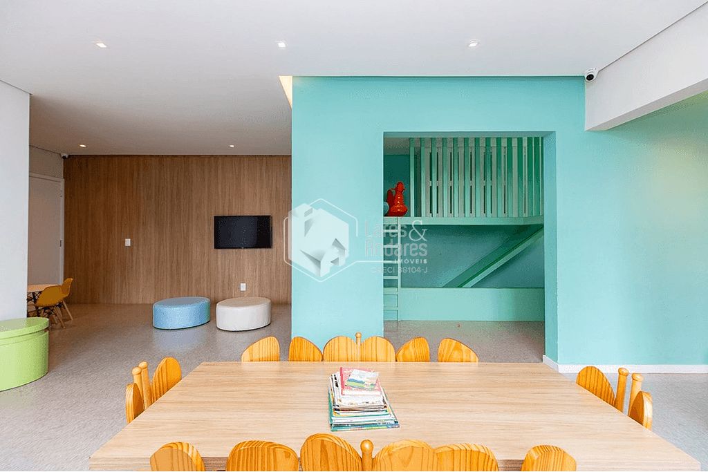 Apartamento à venda com 3 quartos, 81m² - Foto 2