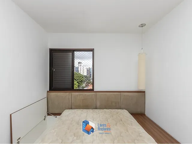 Apartamento 2 quartos e 1 banheiro, à venda, no bairro Vila Nova Conceição em São Paulo