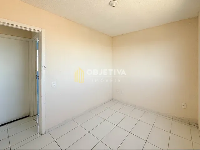 Apartamento 2 quartos e 1 banheiro, à venda, no bairro Estância Velha em Canoas