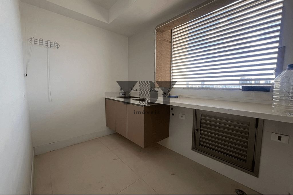 Apartamento, 3 quartos, 252 m² - Foto 32