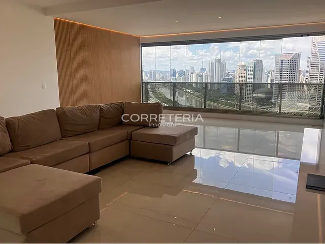 Apartamento 3 quartos e 6 banheiros, à venda, no bairro Real Parque em São Paulo
