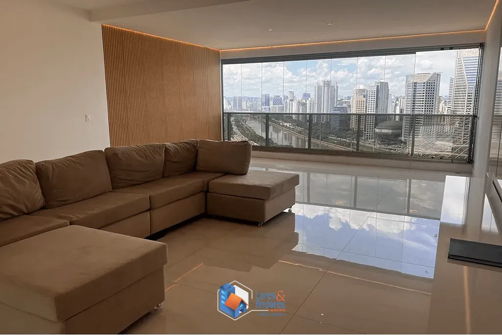 Apartamento, 3 quartos, 252 m² - Foto 1