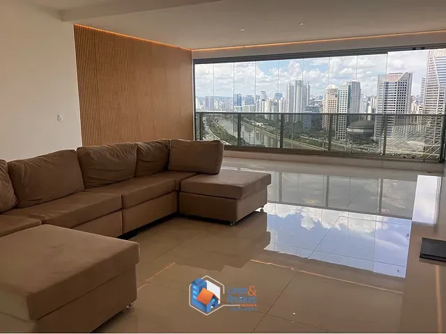 Apartamento 3 quartos e 6 banheiros, à venda, no bairro Real Parque em São Paulo