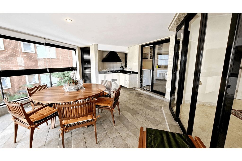 Apartamento, 4 quartos, 380 m² - Foto 1