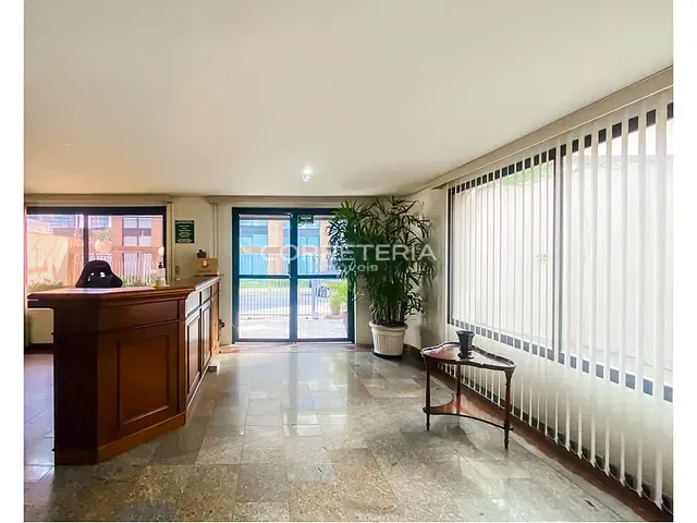 Apartamento 1 quarto e 1 banheiro, à venda, no bairro Itaim Bibi em São Paulo