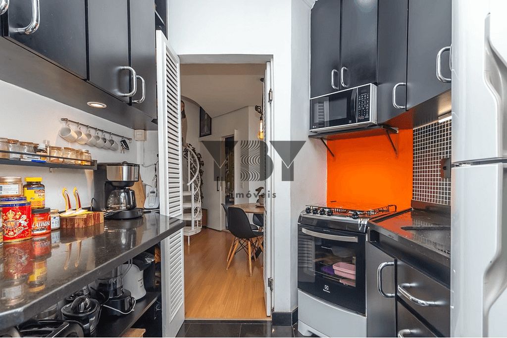 Cobertura à venda com 2 quartos, 80m² - Foto 4