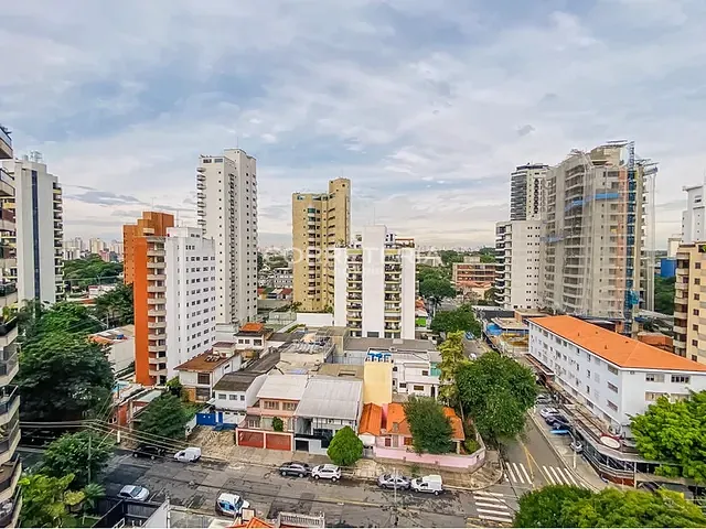 Cobertura / Penthouse 2 quartos e 2 banheiros, à venda, no bairro Moema em São Paulo