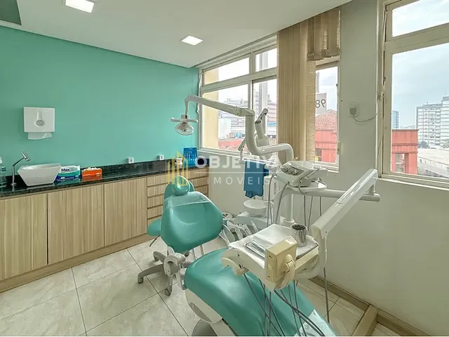 Sala à venda, no bairro Centro em Canoas