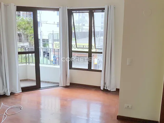 Apartamento 1 quarto e 1 banheiro, à venda, no bairro Vila Nova Conceição em São Paulo