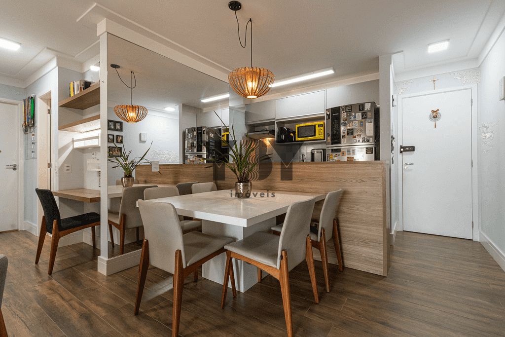 Apartamento à venda com 2 quartos, 72m² - Foto 32