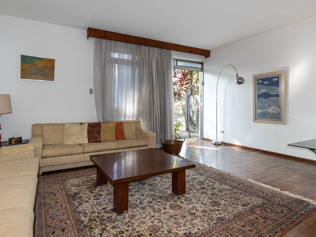 Foto do Casa - Casa à venda 5 Quartos 1 Suite 2 Vagas 209M² Moema São Paulo - SP | Lares e Andares Imóveis