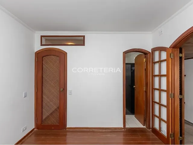 Casa 4 quartos e 4 banheiros, à venda, no bairro Jardim Marajoara em São Paulo