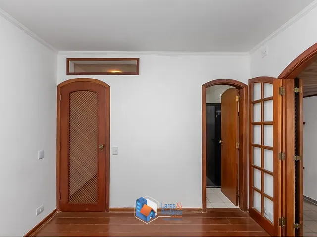 Casa 4 quartos e 4 banheiros, à venda, no bairro Jardim Marajoara em São Paulo