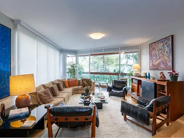 Apartamento 4 quartos e 6 banheiros, à venda, no bairro Real Parque em São Paulo