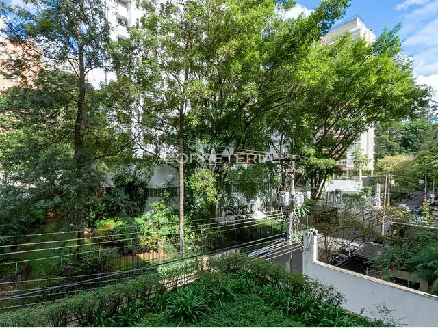 Apartamento 4 quartos e 6 banheiros, à venda, no bairro Real Parque em São Paulo