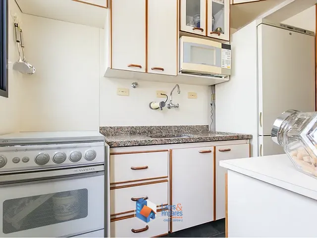 Apartamento 1 quarto e 2 banheiros, à venda, no bairro Vila Madalena em São Paulo