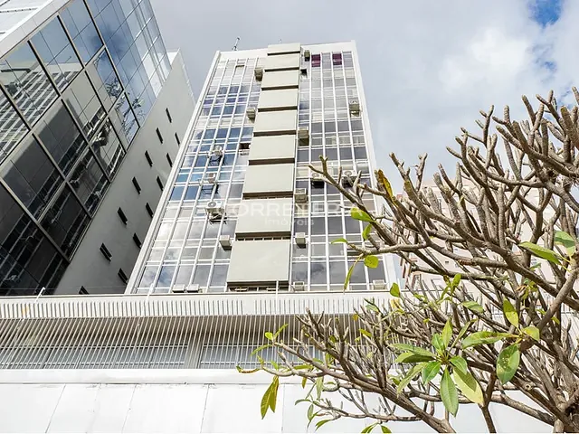 Sala à venda, no bairro Alto da Boa Vista em São Paulo